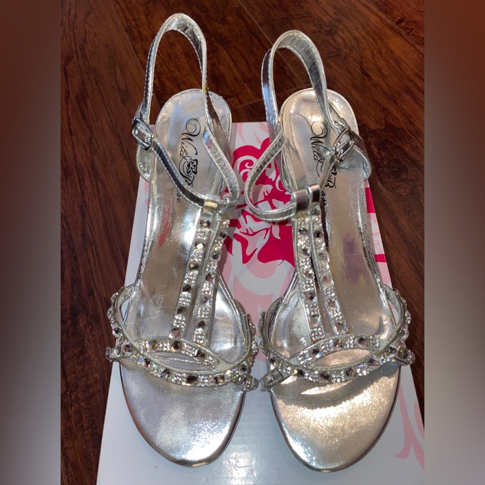 Wild Rose Silver Heels